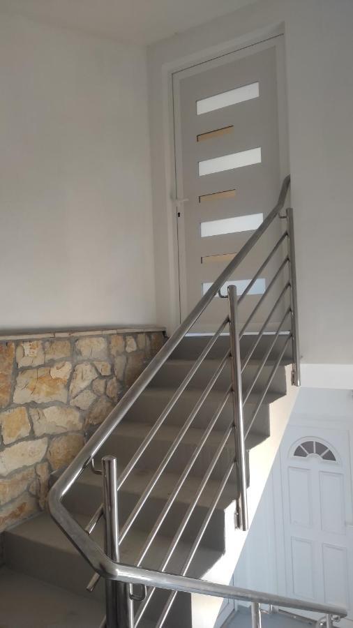 Apartman Toni Бибинье Экстерьер фото